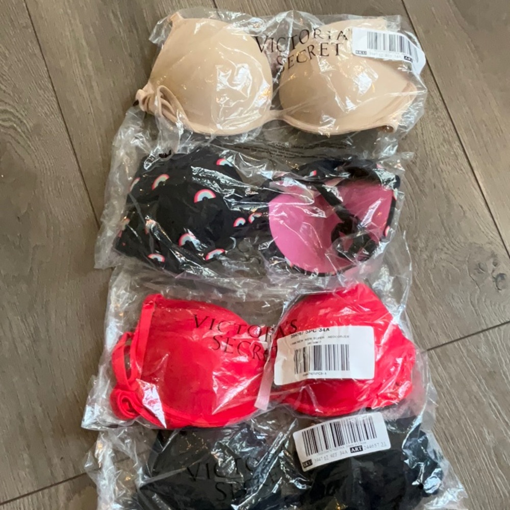 Victoria secret bra bundle set 34A